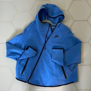 Nike Tech Fleece Hooded Cape Jacket - Size XL - Powder Blue